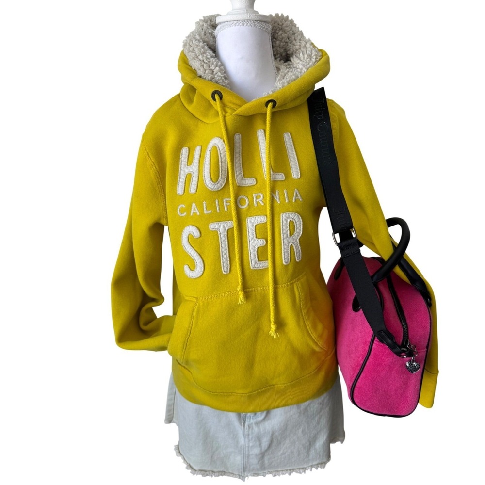 Hollister Hoodie Sherpa Lined Logo Sweatshirt Yellow Faux Fur Y2K Surf Small